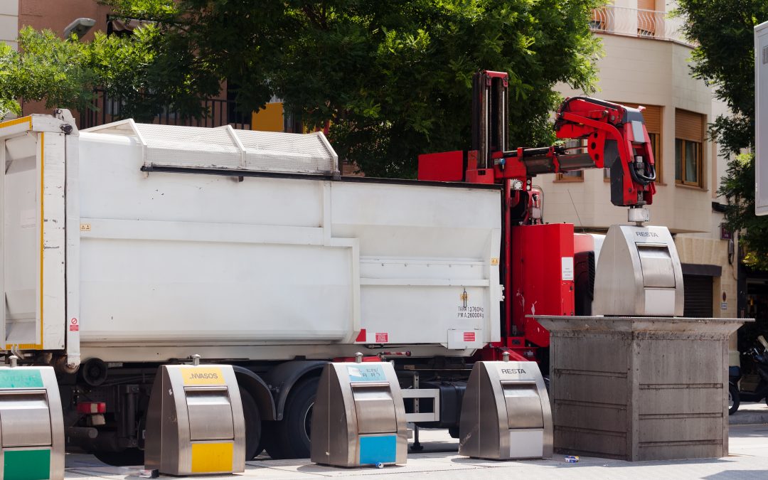 Acondicionamento de resíduos: conheça os veículos e equipamentos de coleta mais adequados para sua geração de resíduos